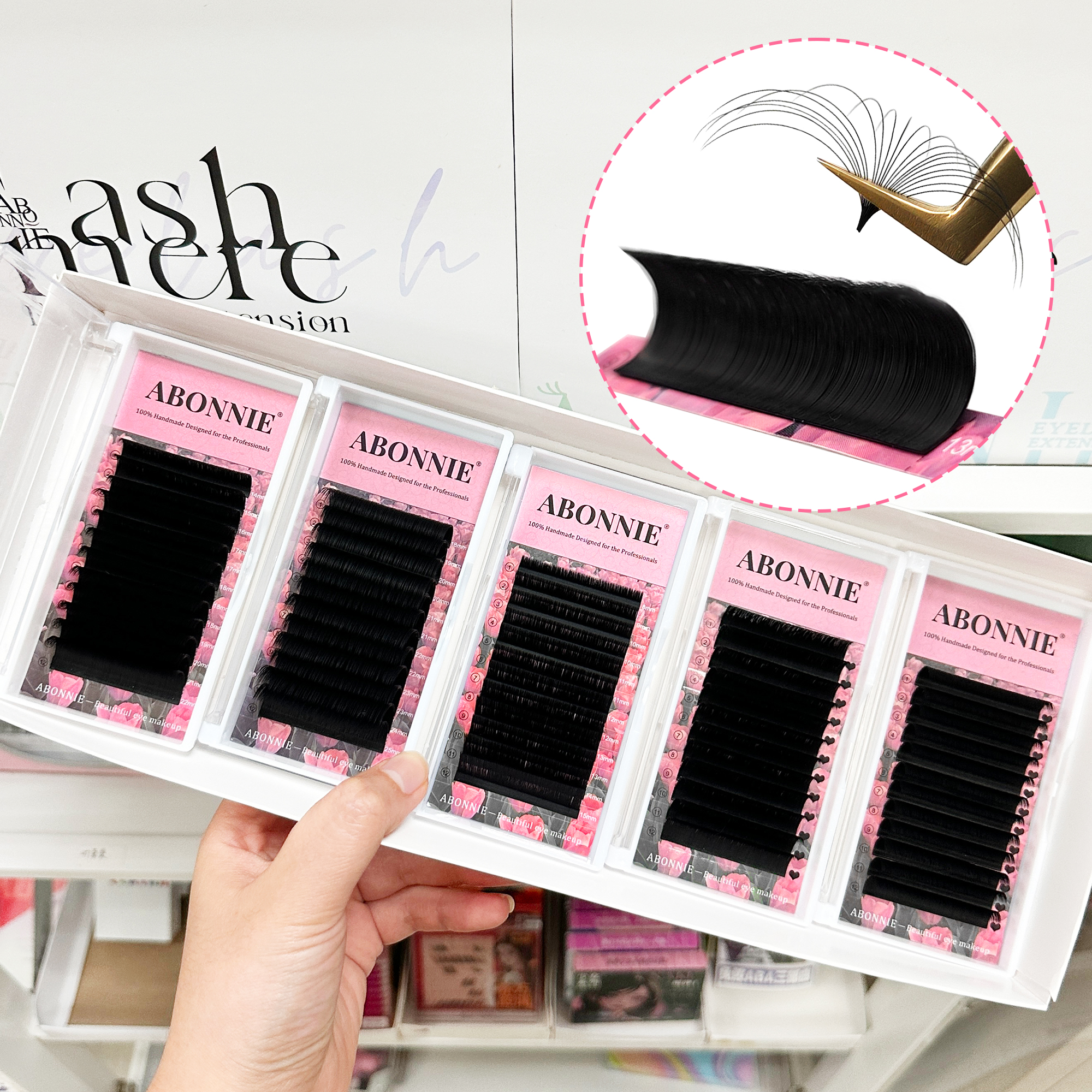 ABONNIE Matte Black Easy Fan L - Mega Volume Lash recension och pris